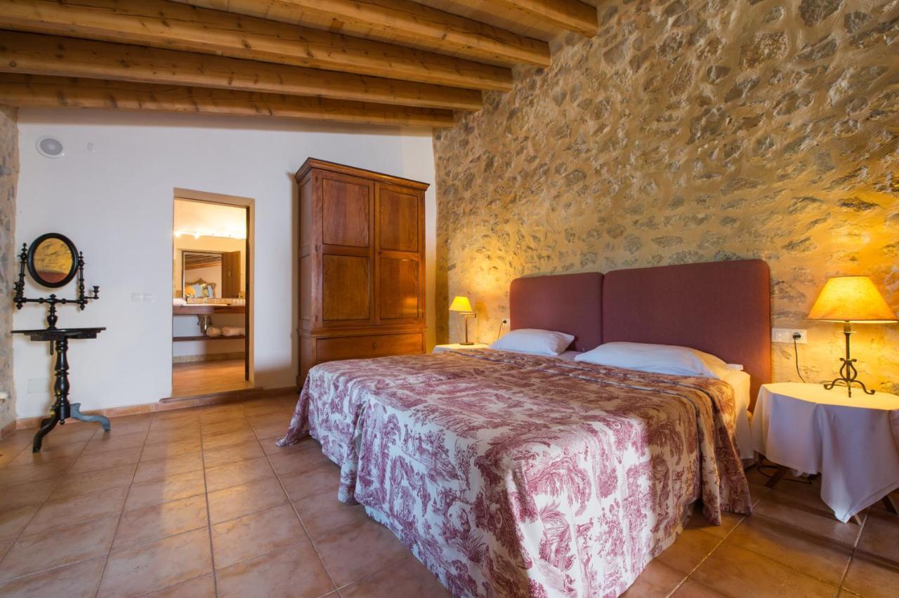 Agroturismo Can Feliu Porreras Habitación foto