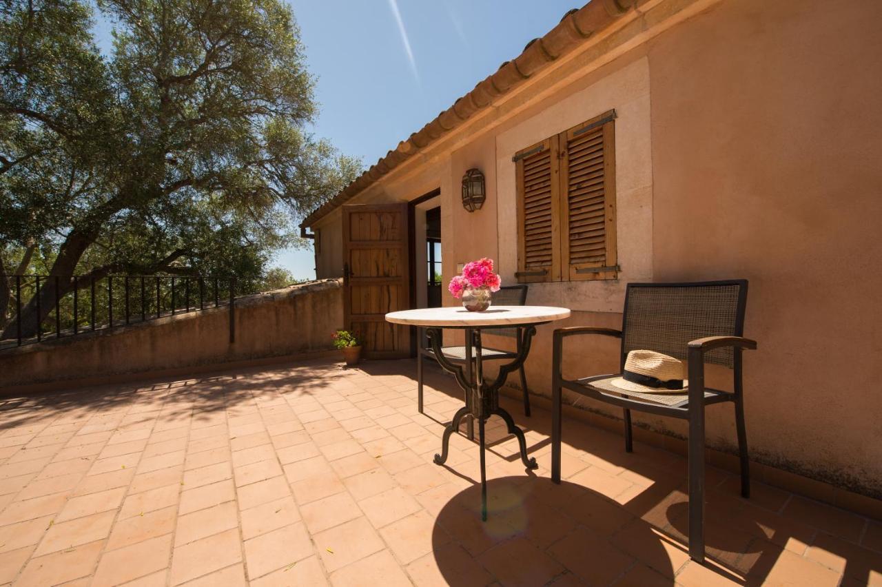 Agroturismo Can Feliu Porreras Habitación foto