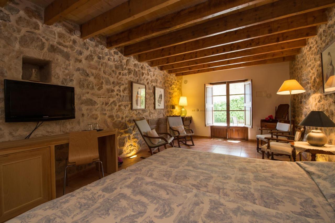 Agroturismo Can Feliu Porreras Habitación foto