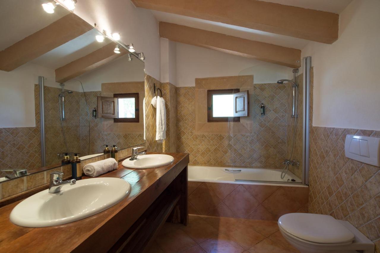 Agroturismo Can Feliu Porreras Habitación foto